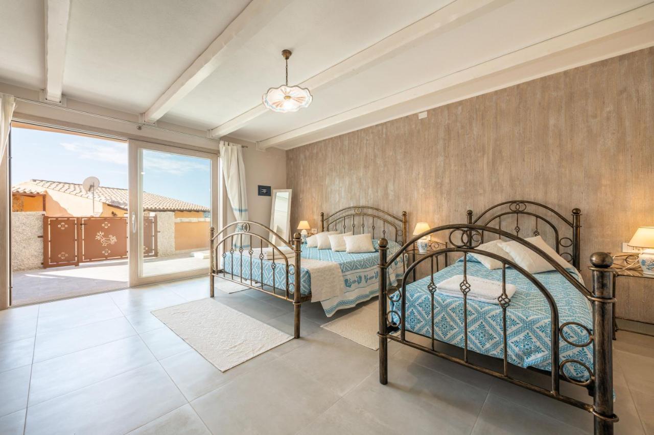 Villa Sa Rocca Junior & Suite Chia Bagian luar foto