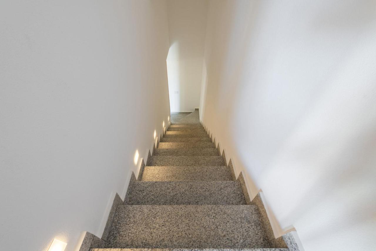 Villa Sa Rocca Junior & Suite Chia Bagian luar foto